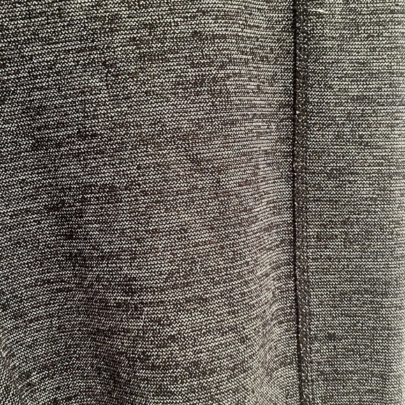 Lou & Grey brand size L flat front leggings with zipper/button closure in front - Picture 3 of 7